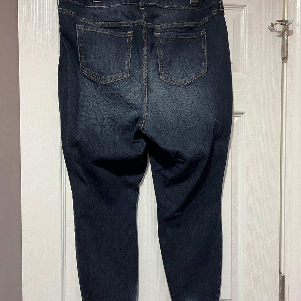 Torrid size 18R jeans. Like new!